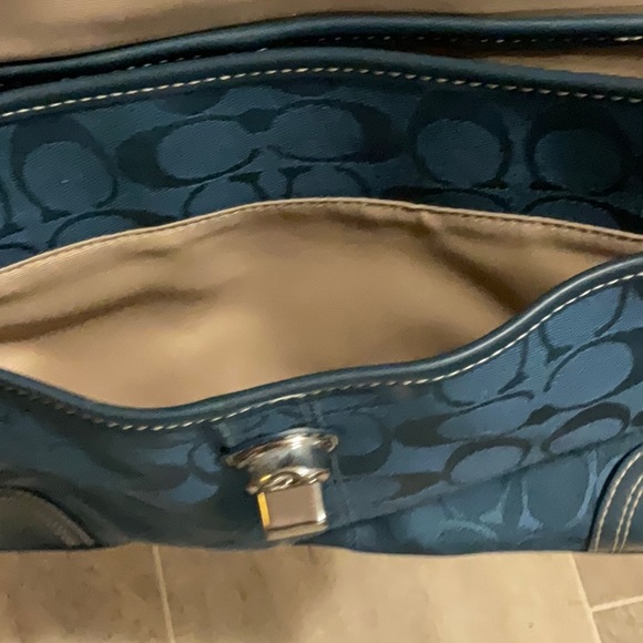 Coach Handbag - Picture 5 of 6